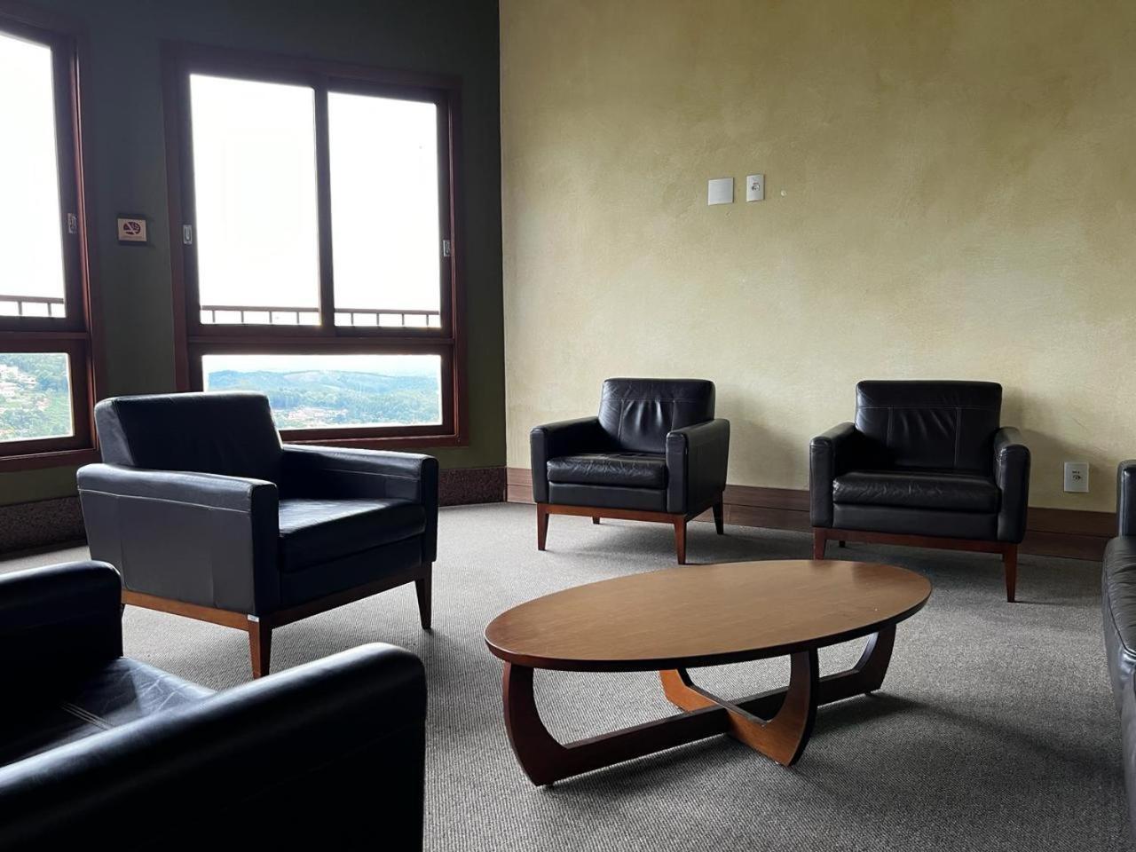 Vista Azul Apart Hotel - Vista Pinheiros بيدرا أزول المظهر الخارجي الصورة